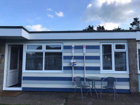 Chalet 62 Sandown Bay Holiday Centre